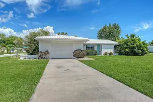 2822 Safe Harbor Cir, Sarasota, FL 34231 - Photo 9
