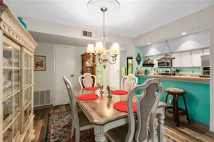 1701 Pelican Cove Rd, Sarasota, FL 34231 - Photo 5