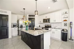 2922 Rock Sound St, Bradenton, FL 34208 - Photo 3