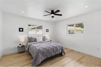 3535 Village Green Drive, Sarasota, FL 34239 - Photo 31