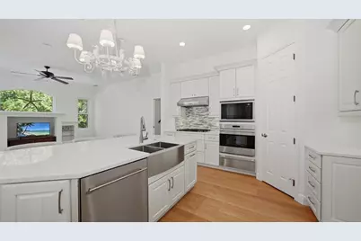 523 Juan Anasco Drive, Longboat Key, FL 34228 - Photo 21