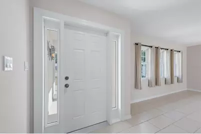 930 W Kathy Court, Venice, FL 34293 - Photo 11