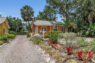 1817 6 Th St, Sarasota, FL 34236 - Photo 17