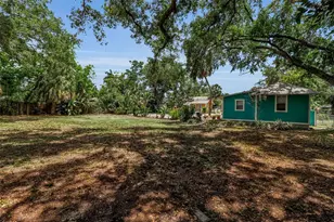 1817 6 Th St, Sarasota, FL 34236 - Photo 15