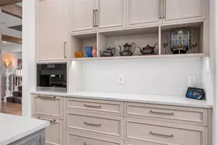 1915 Clematis St, Sarasota, FL 34239 - Photo 21