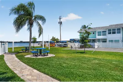 117 7th Street N #2, Bradenton Beach, FL 34217 - Photo 35