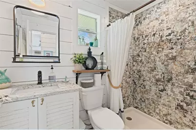 2517 Avenue C, Bradenton Beach, FL 34217 - Photo 53