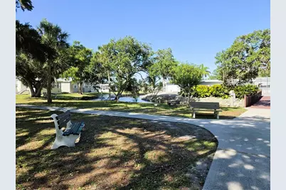 3227 Bayberry Terrace, Sarasota, FL 34237 - Photo 53