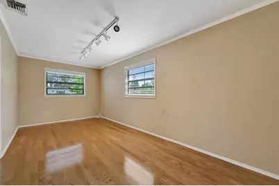 5630 13th Avenue N, Saint Petersburg, FL 33710 - Photo 17
