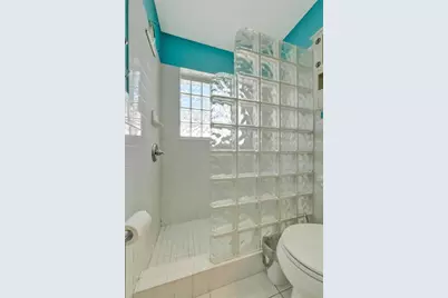 5630 13th Avenue N, Saint Petersburg, FL 33710 - Photo 23