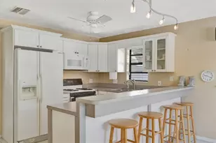 5630 13th Ave N, Saint Petersburg, FL 33710 - Photo 9