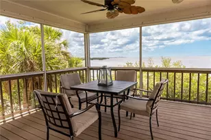 2424 Bay Dr, Bradenton, FL 34207 - Photo 21