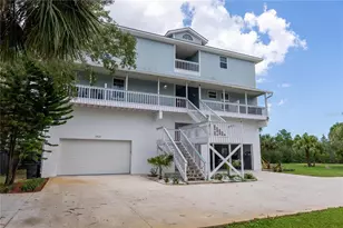 2424 Bay Dr, Bradenton, FL 34207 - Photo 27
