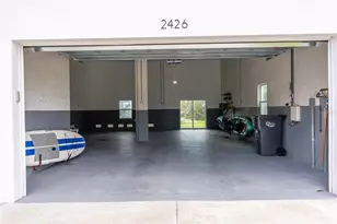 2424 Bay Dr, Bradenton, FL 34207 - Photo 29