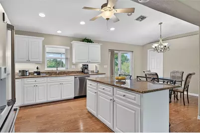 9050 Caloosa Drive, Venice, FL 34293 - Photo 9