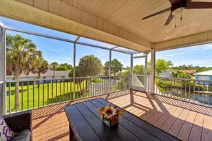 9050 Caloosa Dr, Venice, FL 34293 - Photo 17
