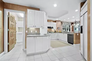 2185 Gulf of Mexico Dr, Longboat Key, FL 34228 - Photo 17