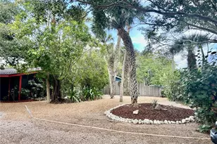 4830 Higel Ave, Sarasota, FL 34242 - Photo 3