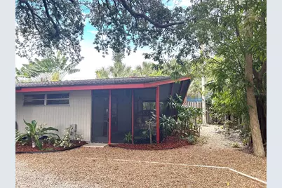 4830 Higel Avenue, Sarasota, FL 34242 - Photo 5