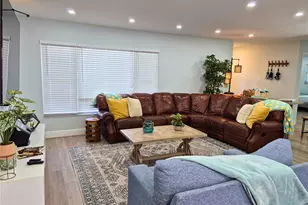 5314 36th Ave Dr W, Bradenton, FL 34209 - Photo 11