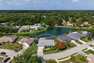 5836 Helen Way, Sarasota, FL 34243 - Photo 5