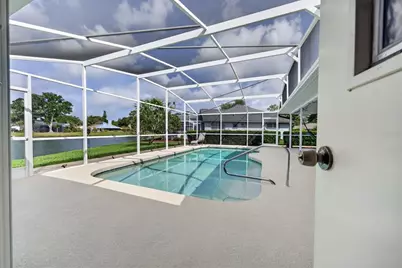 5836 Helen Way, Sarasota, FL 34243 - Photo 47