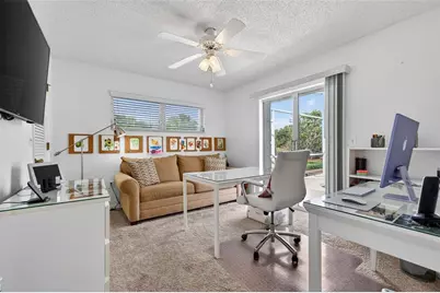 5836 Helen Way, Sarasota, FL 34243 - Photo 43