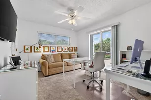 5836 Helen Way, Sarasota, FL 34243 - Photo 43