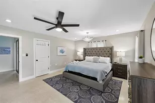 322 Suwanee Ave, Sarasota, FL 34243 - Photo 21