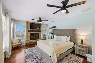322 Suwanee Ave, Sarasota, FL 34243 - Photo 25