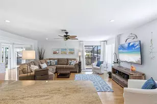 517 Kumquat Dr, Anna Maria, FL 34216 - Photo 9