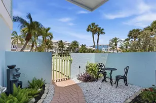 517 Kumquat Dr, Anna Maria, FL 34216 - Photo 7