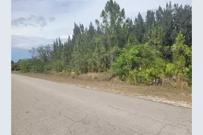 2601 E 10th Street, Lehigh Acres, FL 33936 - Photo 5