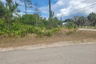 2601 East 10th Street, Lehigh Acres, FL 33936 - Photo 7