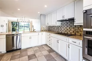 5332 Huntingwood Ct, Sarasota, FL 34235 - Photo 23