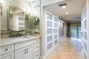 5332 Huntingwood Ct, Sarasota, FL 34235 - Photo 13