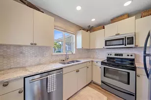 851 Audubon Dr, Bradenton, FL 34209 - Photo 5