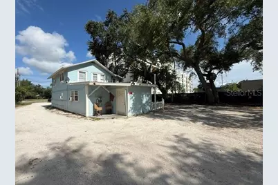 1425 14th Street W, Bradenton, FL 34205 - Photo 11