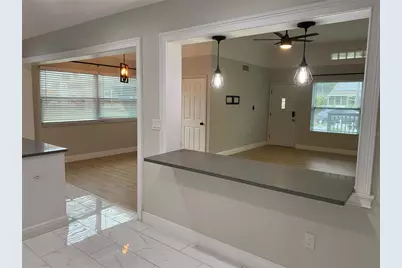 1524 18th Avenue N, Saint Petersburg, FL 33704 - Photo 7