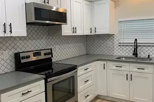1524 18th Ave N, Saint Petersburg, FL 33704 - Photo 29