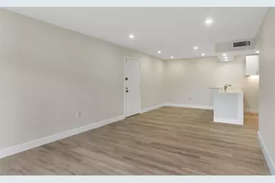 3229 Beneva Road #203, Sarasota, FL 34232 - Photo 11