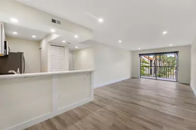 3229 Beneva Road #203, Sarasota, FL 34232 - Photo 3