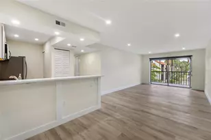 3229 Beneva Rd, Sarasota, FL 34232 - Photo 3
