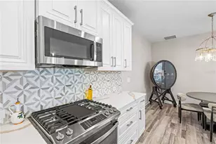 2570 Wild Cherry Path, Sarasota, FL 34240 - Photo 25