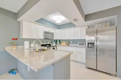5872 Pauma Court, Sarasota, FL 34232 - Photo 13