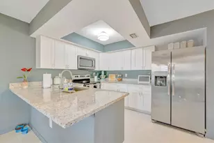 5872 Pauma Ct, Sarasota, FL 34232 - Photo 13