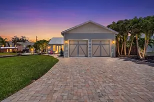 216 Sunrise Dr, Nokomis, FL 34275 - Photo 45
