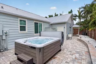 216 Sunrise Dr, Nokomis, FL 34275 - Photo 57