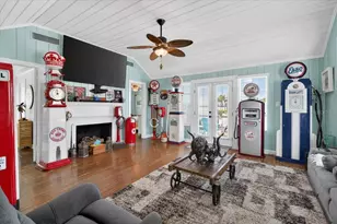 216 Sunrise Dr, Nokomis, FL 34275 - Photo 17