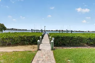 216 Sunrise Dr, Nokomis, FL 34275 - Photo 65